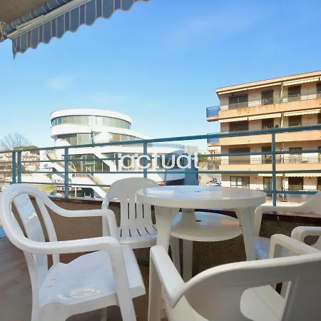 Apolo 218 Appartement *